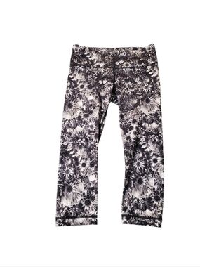 Lululemon Run: Inspire Crop II Flowabunga Black White Floral Leggings Size 6